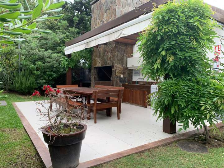 Apartamento en venta en Punta Del Este