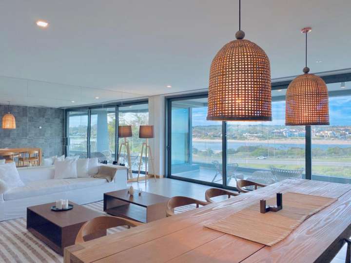 Apartamento en venta en Punta Del Este