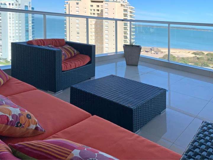 Apartamento en venta en Punta Del Este
