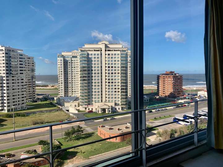 Apartamento en venta en Punta Del Este