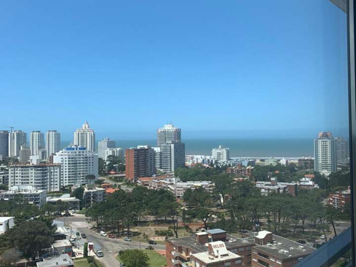 Apartamento en venta en Punta Del Este