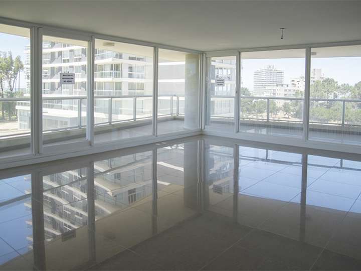 Apartamento en venta en Punta Del Este