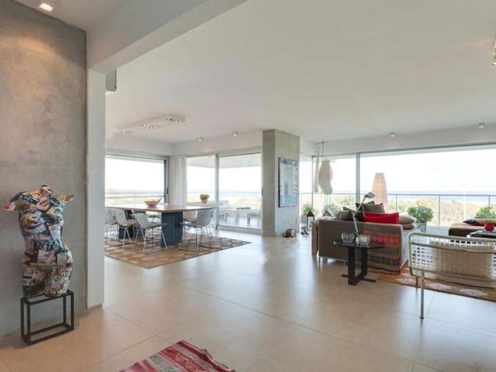 Apartamento en venta en Punta Del Este