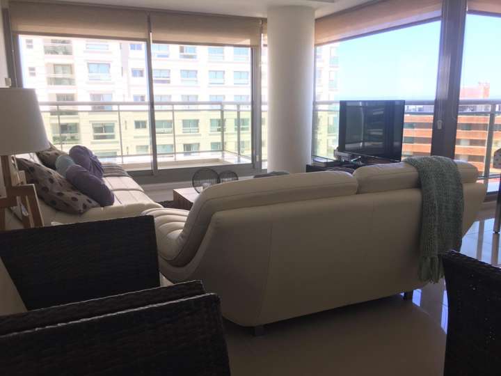 Apartamento en venta en Punta Del Este