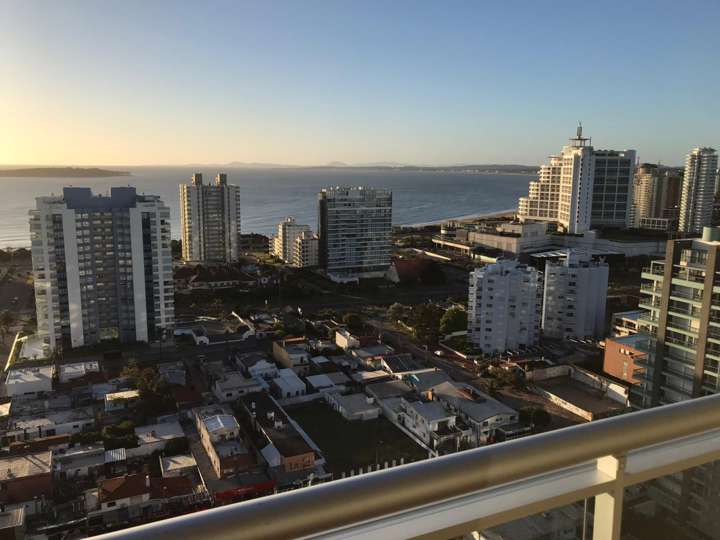 Apartamento en venta en Punta Del Este