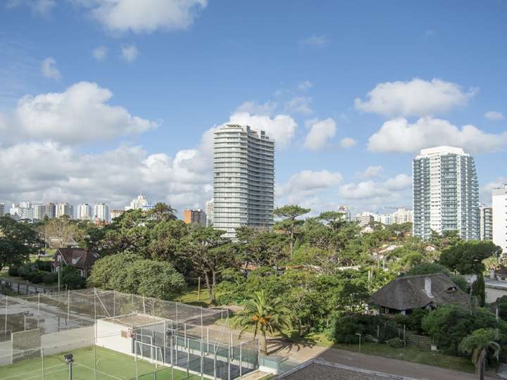 Apartamento en venta en Punta Del Este