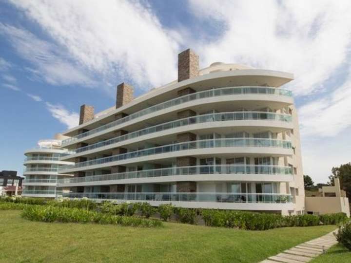 Apartamento en venta en Punta Del Este