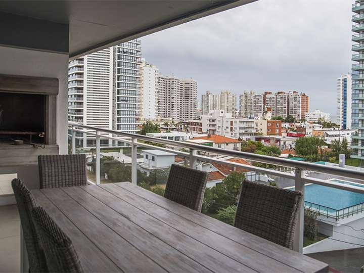 Apartamento en venta en Punta Del Este