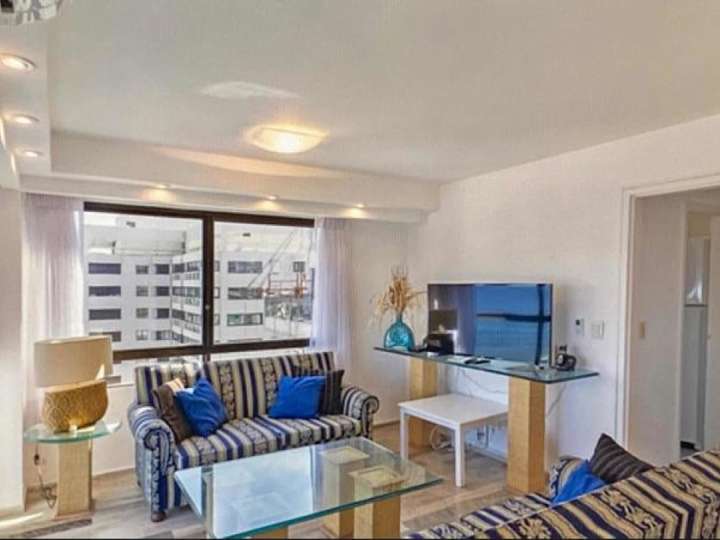 Apartamento en venta en Punta Del Este