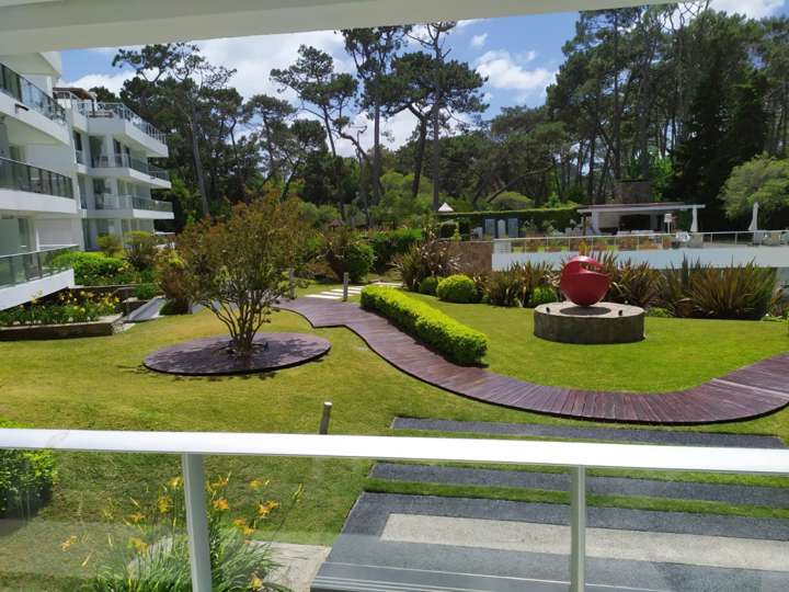 Apartamento en venta en Punta Del Este