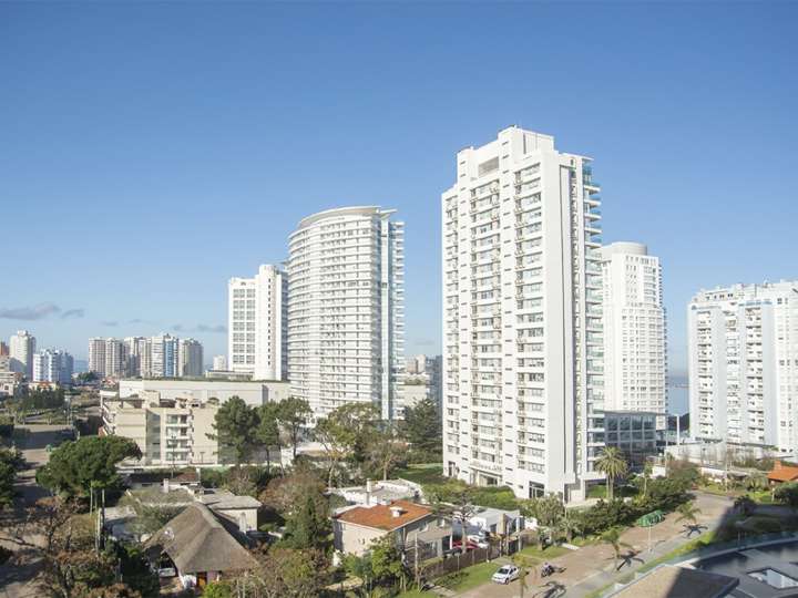 Apartamento en venta en Punta Del Este