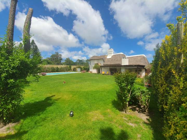 Casa en venta en Pinares, Maldonado