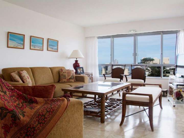 Apartamento en venta en Punta Del Este