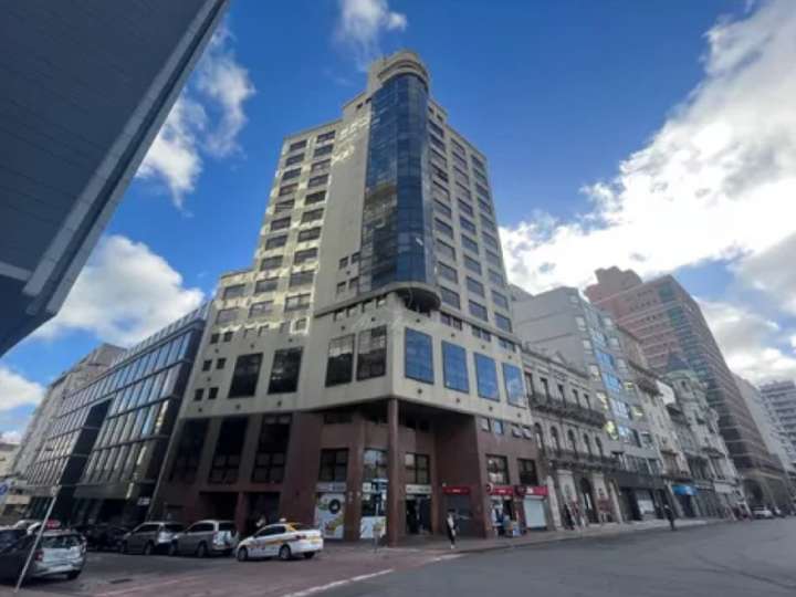 Apartamento en venta en Ciudad Vieja, Montevideo