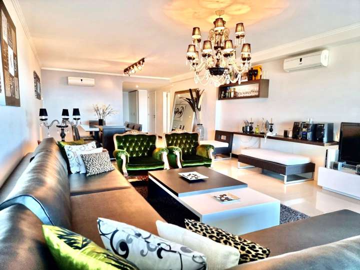 Apartamento en venta en Punta Del Este