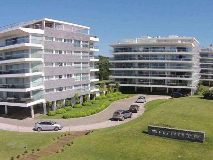 Apartamento en venta en Punta Del Este