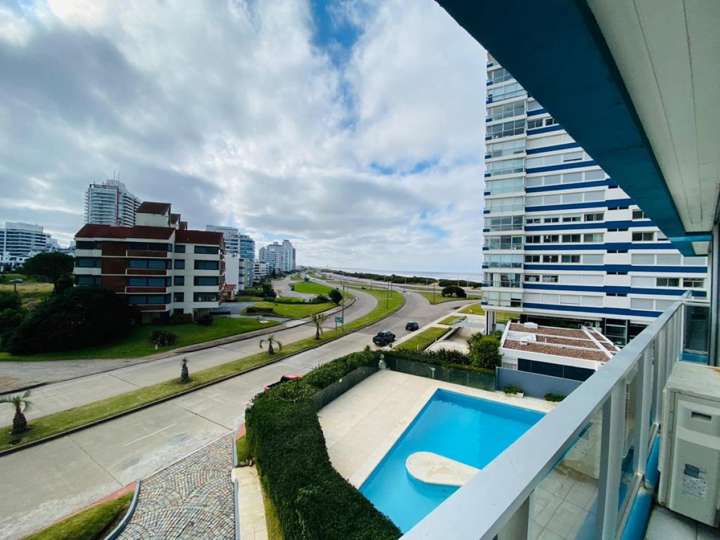 Apartamento en venta en Punta Del Este
