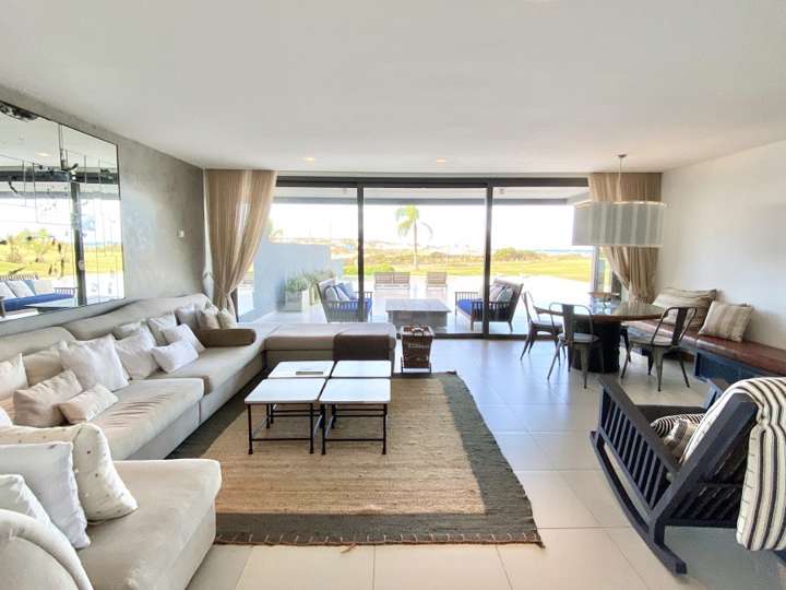 Apartamento en venta en Punta Del Este