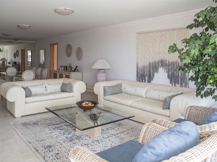 Apartamento en venta en Punta Del Este