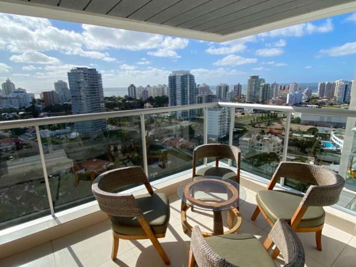 Apartamento en venta en Punta Del Este