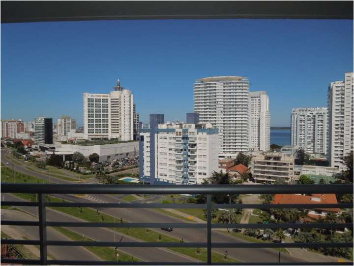 Apartamento en venta en Punta Del Este