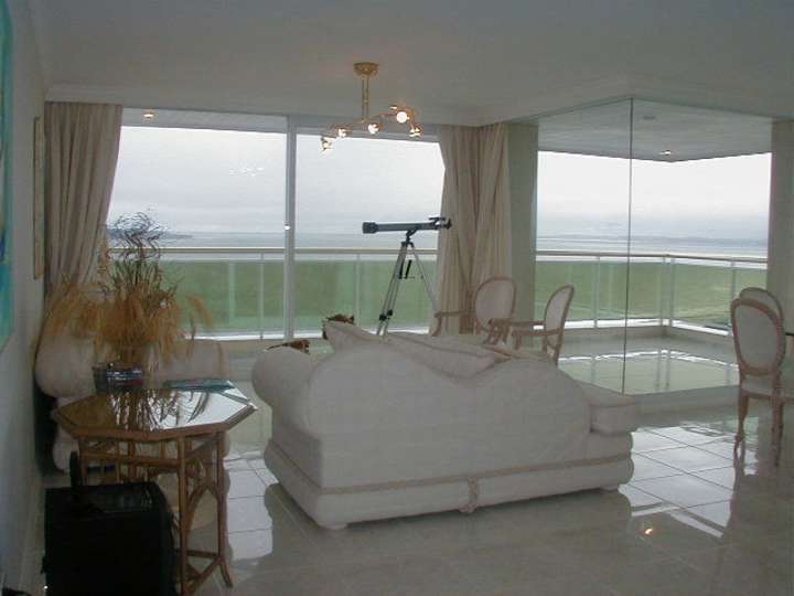 Apartamento en venta en Punta Del Este