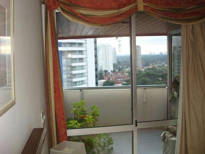 Apartamento en venta en Punta Del Este