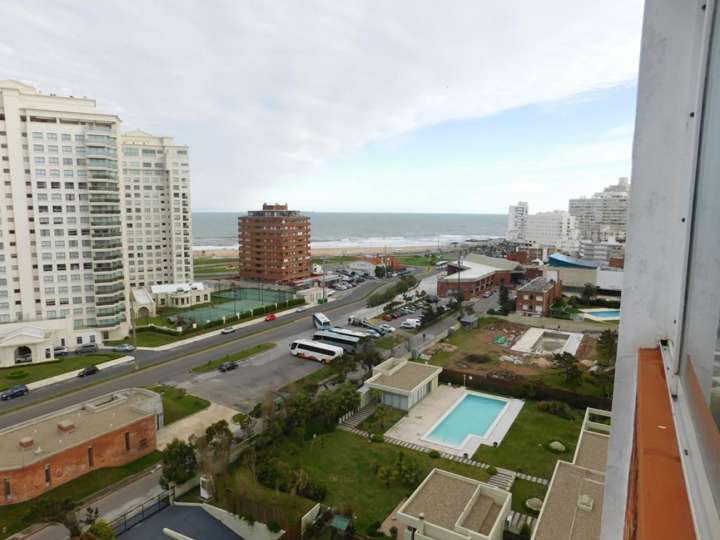 Apartamento en venta en Punta Del Este