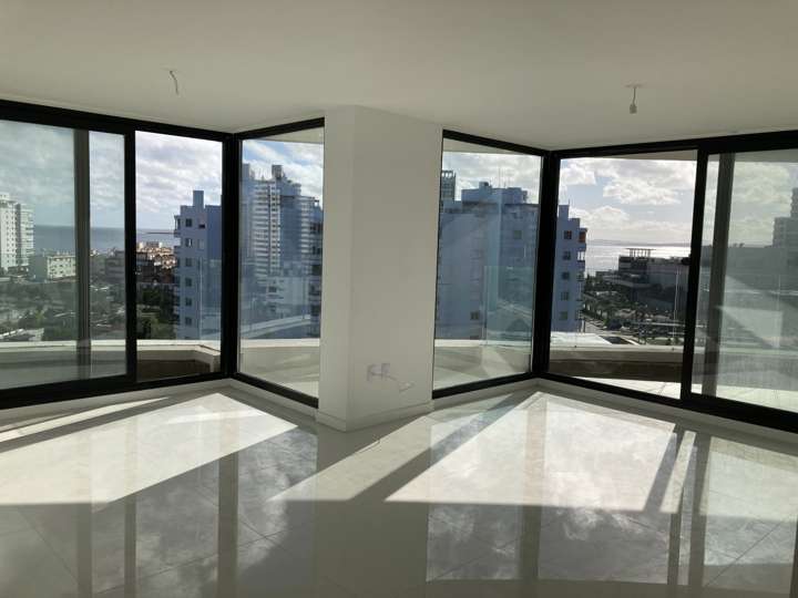 Apartamento en venta en Punta Del Este