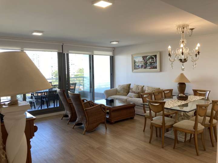 Apartamento en venta en Punta Del Este