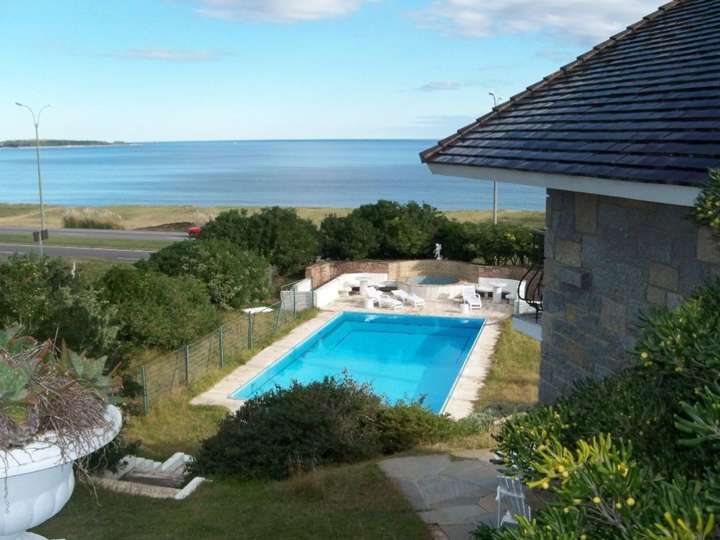 Casa en venta en Pinares, Maldonado