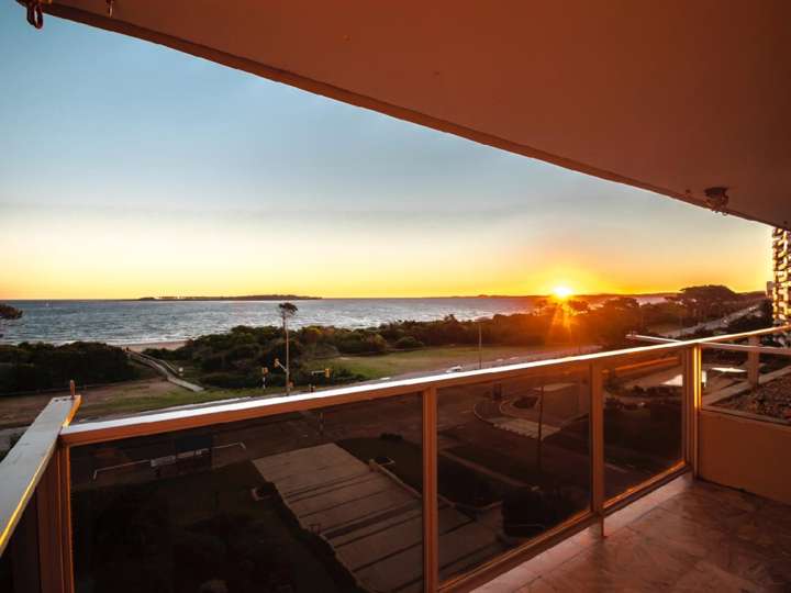 Apartamento en venta en Punta Del Este