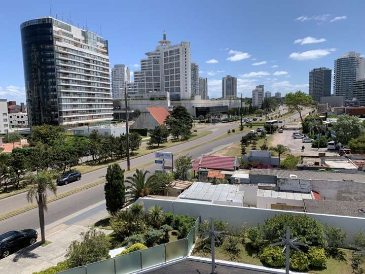 Apartamento en venta en Punta Del Este