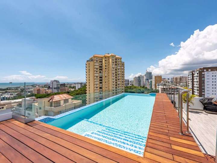 Apartamento en venta en Avenida Pedro Henríquez Ureña, Distrito Nacional